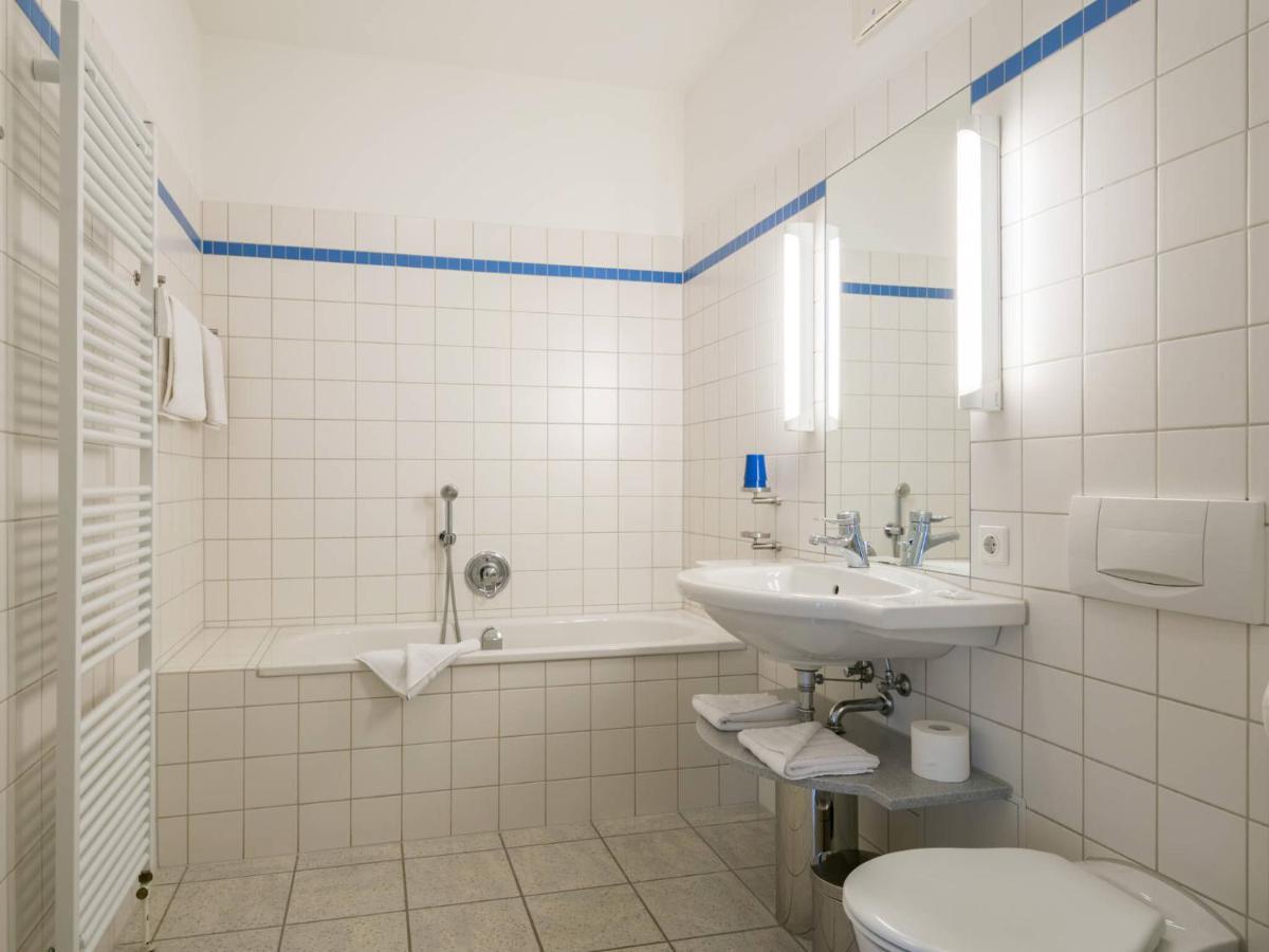 Kaiservillen Heringsdorf - 1-Raum-Ferienwohnung Mit Balkon Dr3 Dış mekan fotoğraf